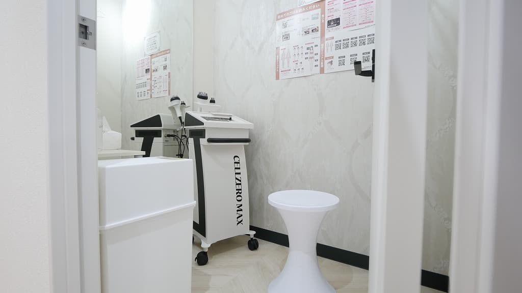 ちょこさま専用 楽天市場】製菓用コンパウンドチョコレート ホワイト / 500g