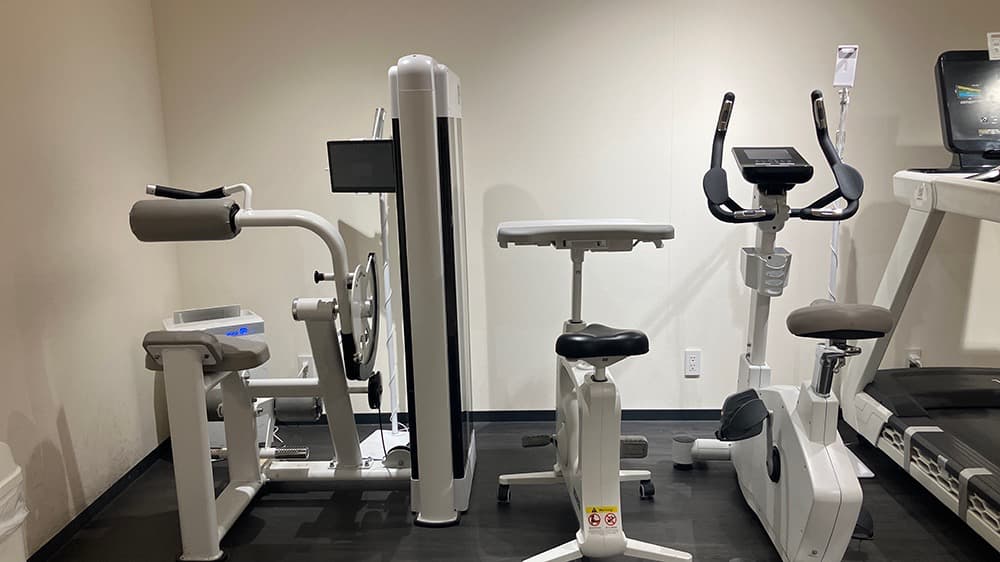 虎ノ門店 | 東京都港区の24時間使えるジムならチョコザップ | 西新橋