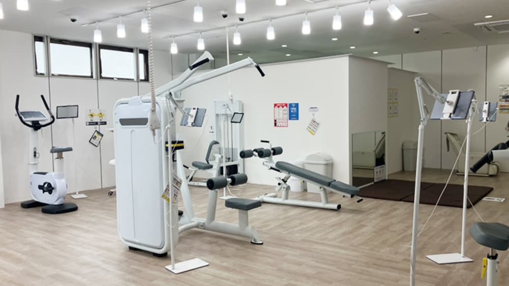 百草園店 | 東京都日野市の24時間使えるジムならチョコザップ | 百草