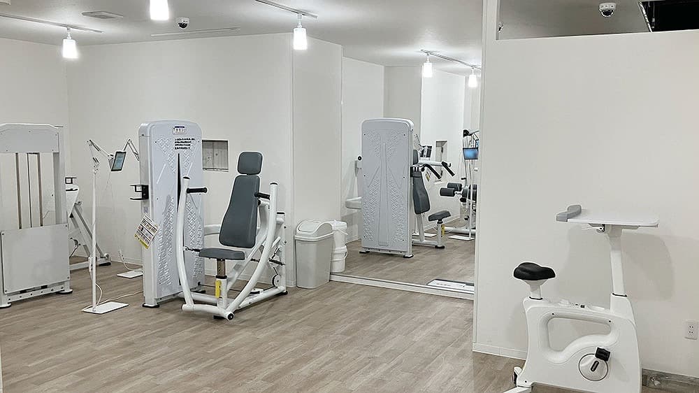 湊川公園店 | 兵庫県神戸市の24時間使えるジムならチョコザップ | 下沢