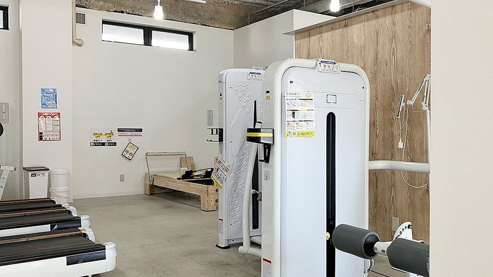 choco様 kotohayokozawa】【SKOOKUM】STADIUM JUMPER｜CONVERSE TOKYO