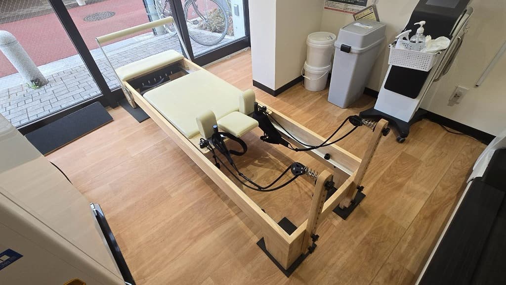 【専用販売】落札はお控えください 布地に貼れる案内表示シール 会話はなるべくお控えください｜HISAGO