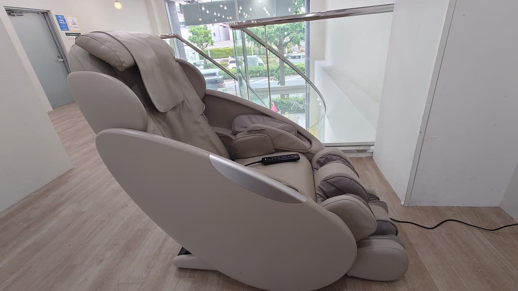 西新宿三丁目店 | 東京都新宿区の24時間使えるジムならチョコザップ