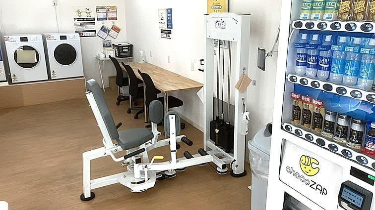 G-Rap 専用です。他の方は落札しないで下さい G-RAPの狂気の世界をカセットに落としこんで。本やタペストリーに