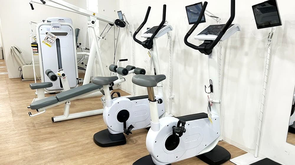 トレーニング機器一式 売ります ウェイト式マシン - リサイフィット(Recyfit)