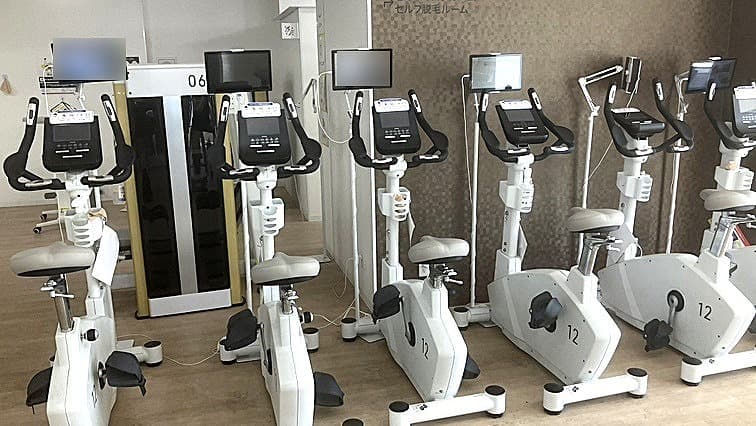 松戸店 | 千葉県松戸市の24時間使えるジムならチョコザップ | 根本,小山